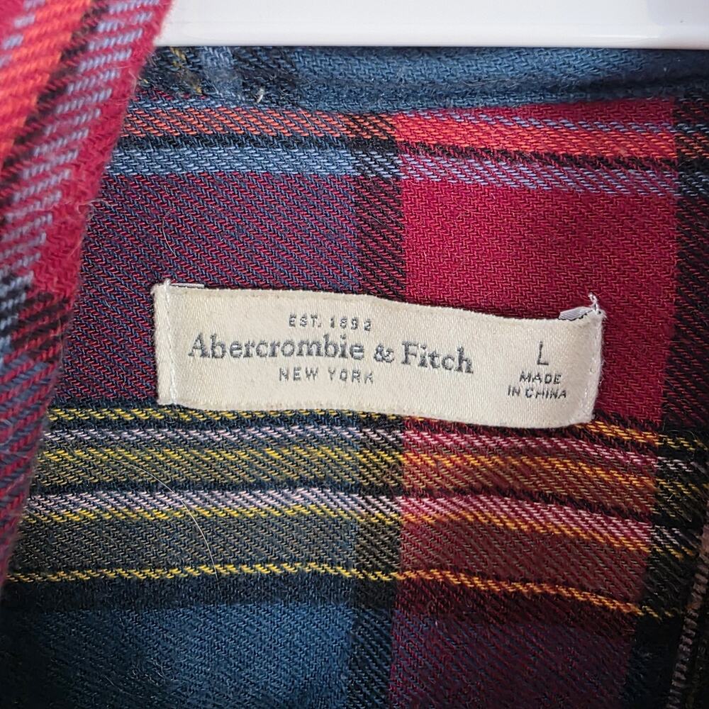 Abercrombie & Fitch Red Blue Plaid Flannel Classic Button Up Shirt Size Large‎ - Picture 3 of 5